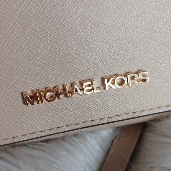 Michael Kors Crossbody